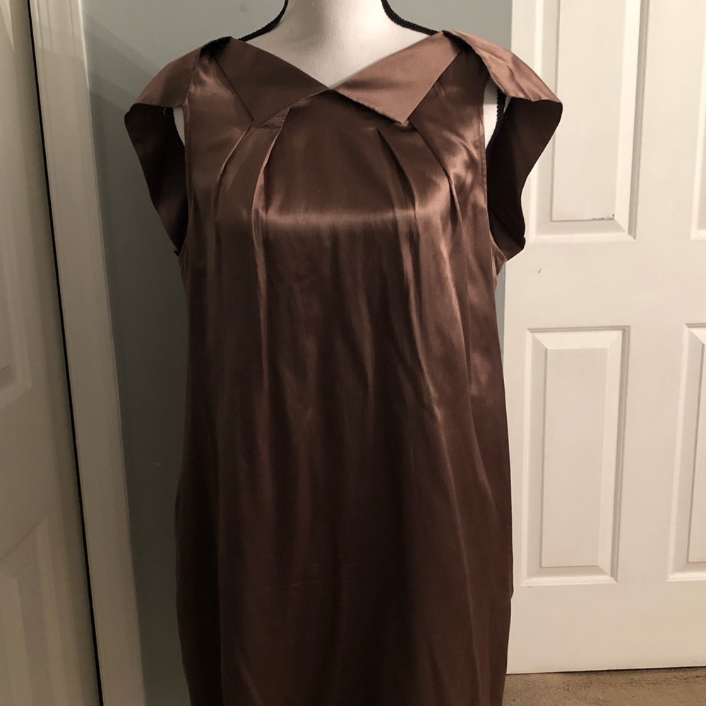 BCBG brown dress with Beautiful Back